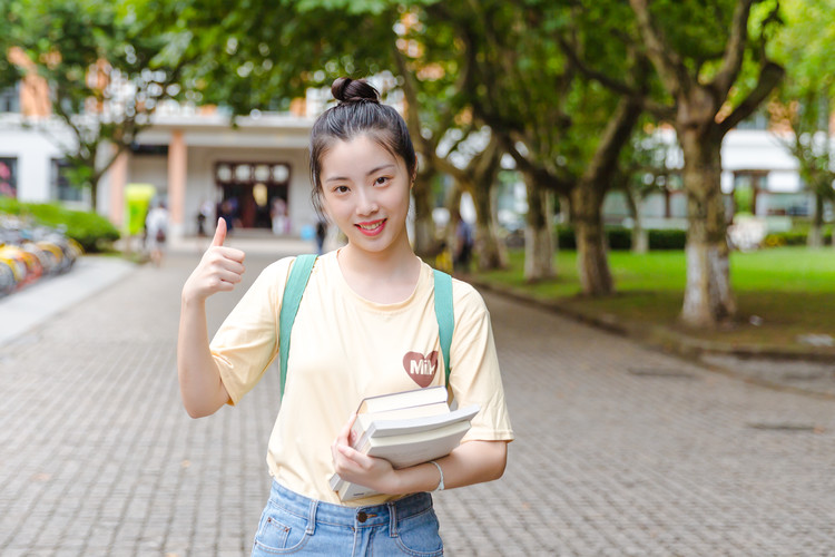 希望学院金堂校区学费_希望学院金堂校区学费明明是20250怎么要交19000
